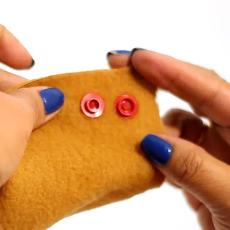 Maquina manual para pegar Broches - Imagen 3